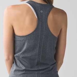 Lululemon Swiftly Tech tank size 6
